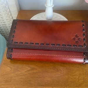 Patricia Nash wallet